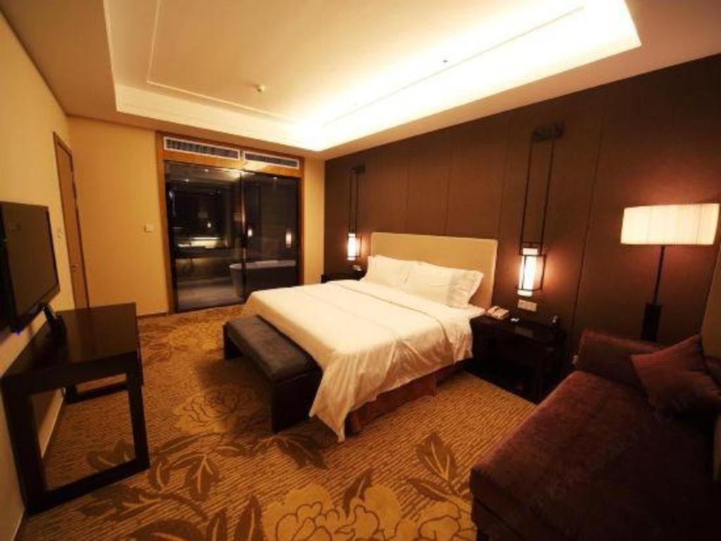 Haiyang Shenglong Jianguo Hotel Hai-yang-hsien Εξωτερικό φωτογραφία