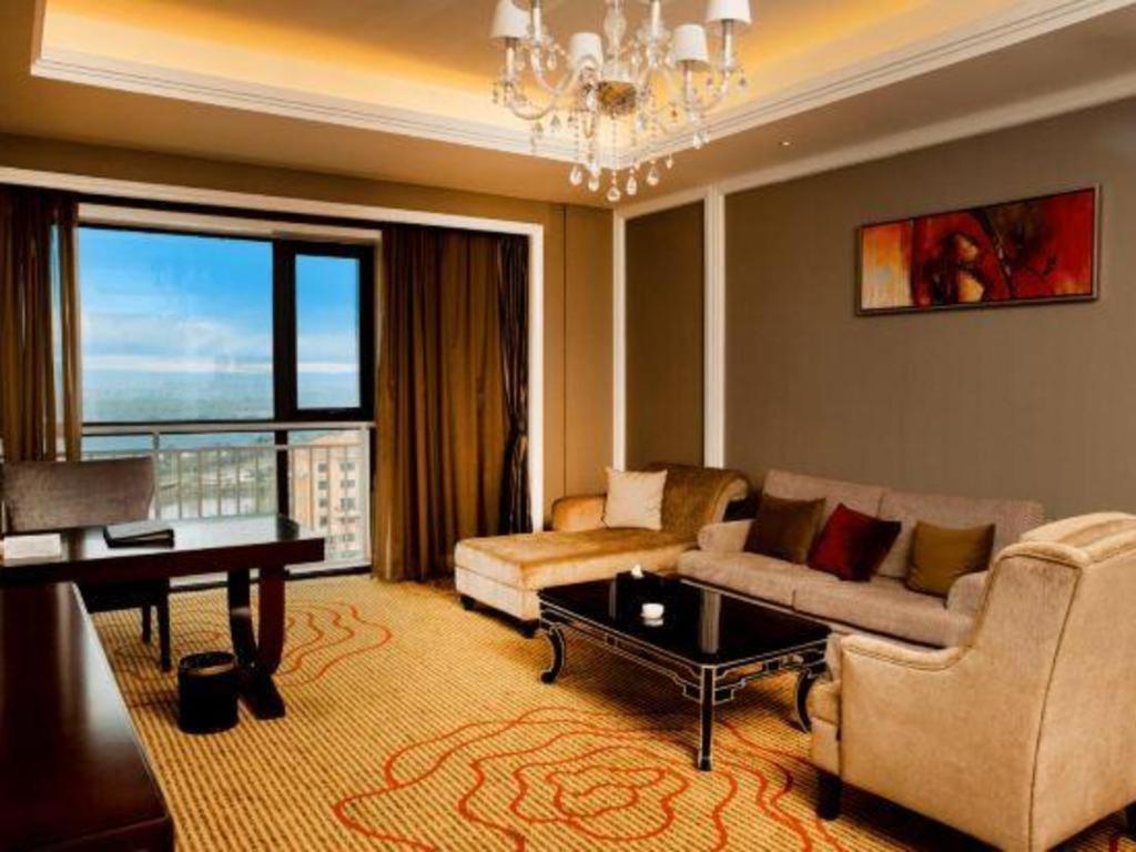 Haiyang Shenglong Jianguo Hotel Hai-yang-hsien Εξωτερικό φωτογραφία