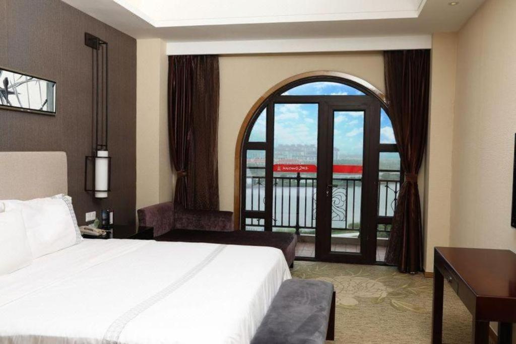 Haiyang Shenglong Jianguo Hotel Hai-yang-hsien Εξωτερικό φωτογραφία