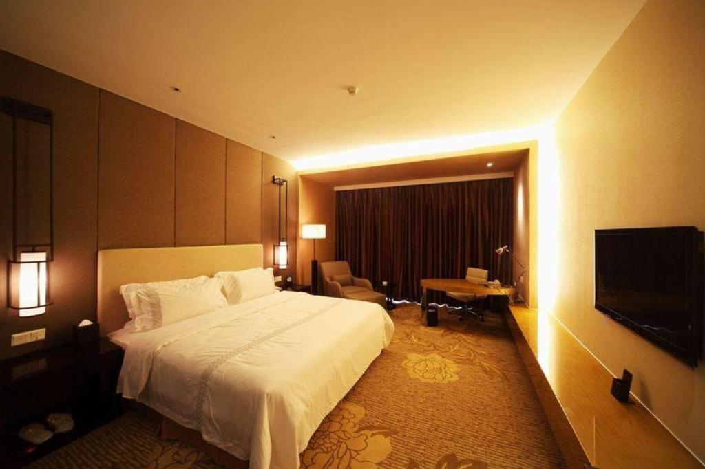 Haiyang Shenglong Jianguo Hotel Hai-yang-hsien Εξωτερικό φωτογραφία